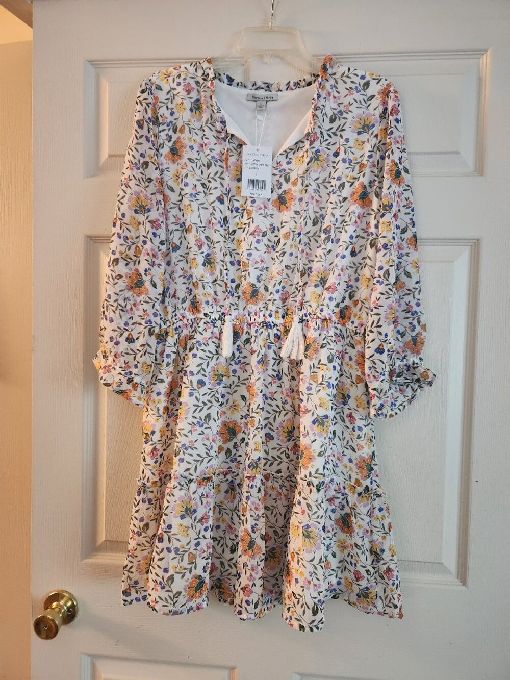 MARISSA OLIVIA women's Dress New with Tags size L long sleeve- light floral